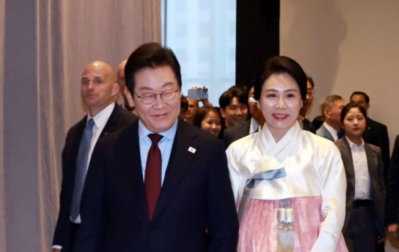 美의회도서관 방문한 김혜경 여사 "우리 역사·문화 먼 타지서 존중"