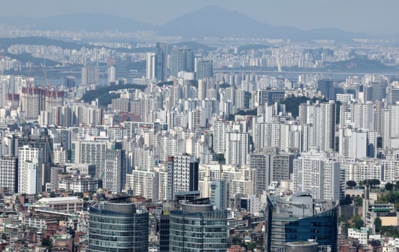 과천·분당 등 경기 토허구역 거래량 3185→17건 '뚝'…강남·비규제는 늘었다