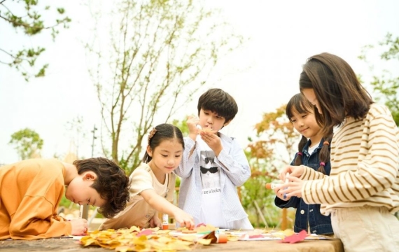 "최고층 전망대 버스킹 공연"…추석연휴, 서울 인근 쇼핑몰·호텔 '대해부'
