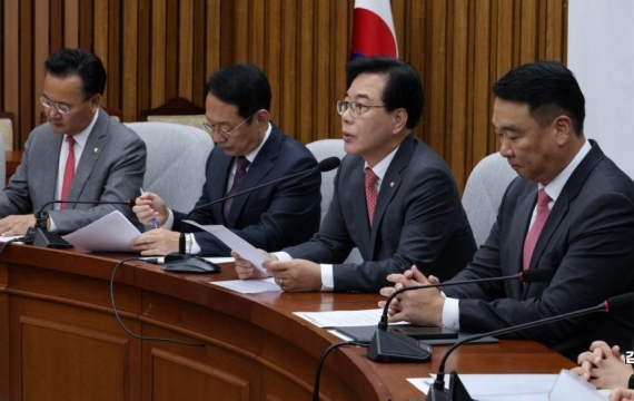 與野, 정반대로 읽은 추석민심…민주 "내란청산" 국힘 "민생외면"