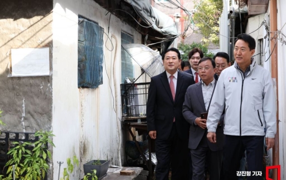 반전 노린 野, 재개발 차질 우려 구역서 민심 청취 