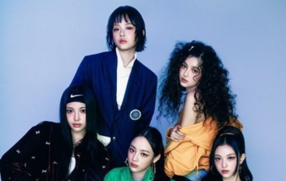 NewJeans Announces Return, Enters Reorganization Phase...ADOR "Coordinating Individual Meetings"