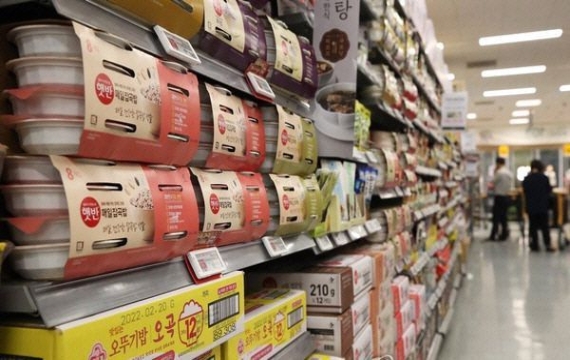 "포장 멀쩡해도 '이 냄새' 나면 당장 버려"…전문가가 밝힌 즉석밥 위험 신호