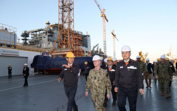 美 해군총장 "韓 핵잠 추진 역사적 순간…中 억제에 활용될 것"