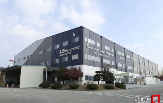 "직류로 만드는 세상"…LS일렉트릭 DC팩토리에 가다[전력산업대전환]