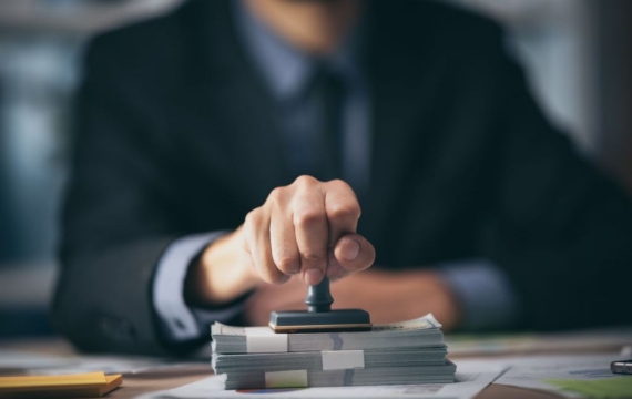 "이 자격증 있으면 월 400만원?"…기업들이 돈 더 얹는 '핵심 스펙' 정체