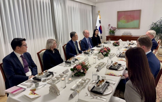 조현 외교, 美싱크탱크 대표단 접견…"원자력·조선·핵잠 협력 가속"