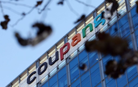 경찰, 쿠팡 개인정보 유출 6일째 압수수색…"2차 피해 단정 어려워"