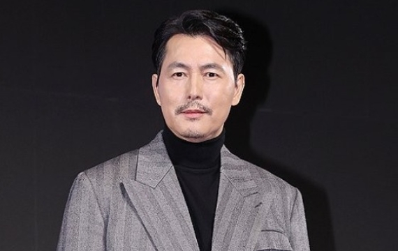 정우성, 혼외자 인정 1년만 복귀 "사적 변화 말씀 못 드려"