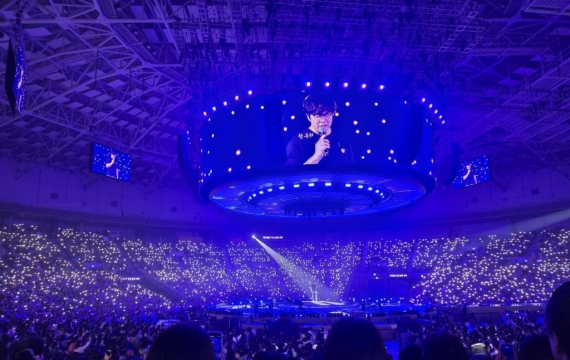 영하 12도 혹한 녹인 성시경…팬들의 추억, 유통기한은 무한대로