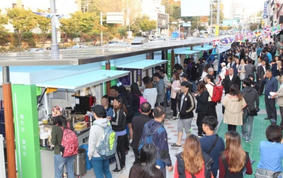 "공무원 할래요"…'대기업' 원하던 청년들 다시 노량진 몰리는 까닭