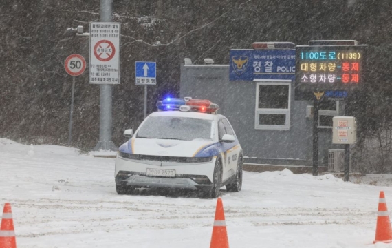펜스 쓰러지고 지붕 날아가고…제주, 강풍·폭설 사고 17건 접수