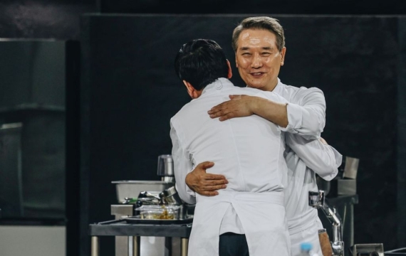 "맛보다 뜨거운 인생을 봤다"…흑백요리사, 치열한 직업인에게 바치는 찬가