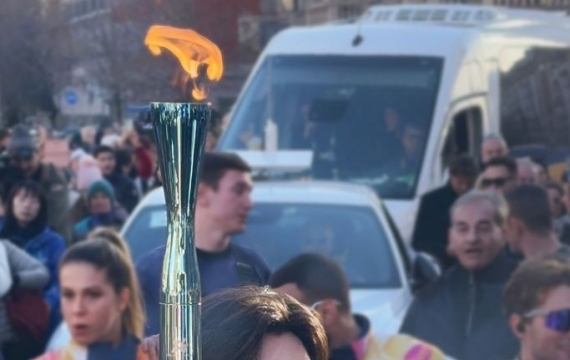 밀라노 달린 K팝 불꽃…엔하이픈 성훈 "두 번째 꿈 이뤘다"