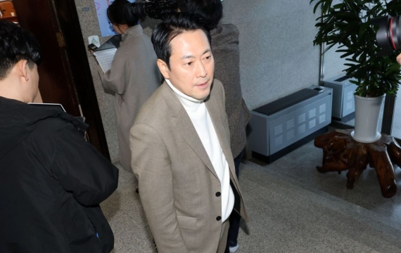 국민의힘 당명 개정, 지방선거 이후 다시 논의하기로