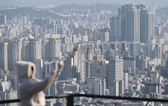 "강남, 분위기 달라졌다"…다주택자 급매 나와도 '더 내려간다' 관망