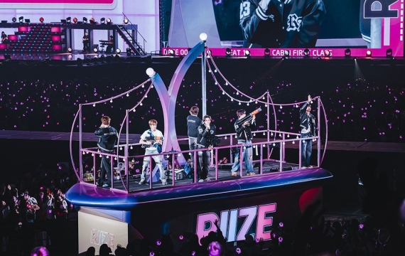 라이즈, K팝 보이그룹 최단기 도쿄돔 입성…12만 관객 동원