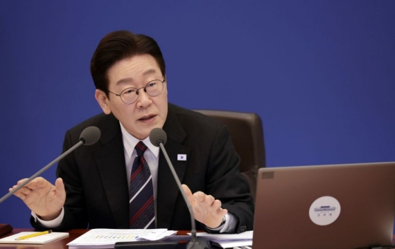 野 발목에 李대통령 "자사주 소각 입법 빨리"