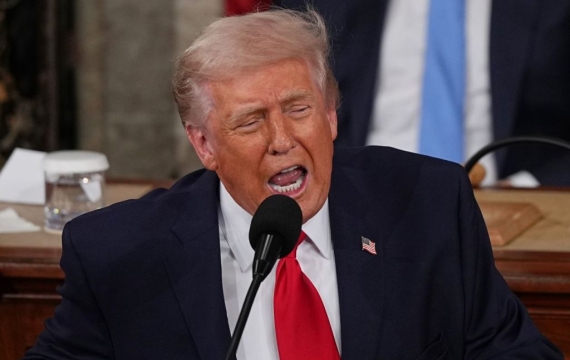 트럼프, 빅테크 기업들에 전기세 자체부담 공개서약 요구