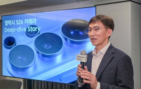 언팩 생중계도 갤럭시S26 울트라에 맡겼다…"믿는 구석 있었네"