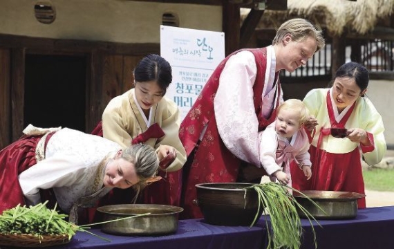 1월 방한 외래객 126만명…코로나 이전 114% 수준