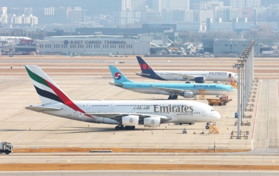 Daily 206,000 km Detours and Jet Fuel Prices Double... Aviation Industry Reeling