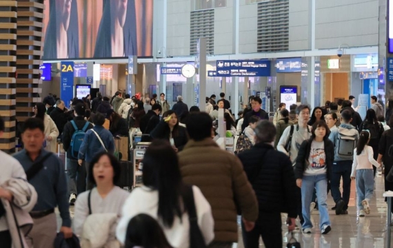 중동전쟁 리스크에도 한국 비행기는 뜬다