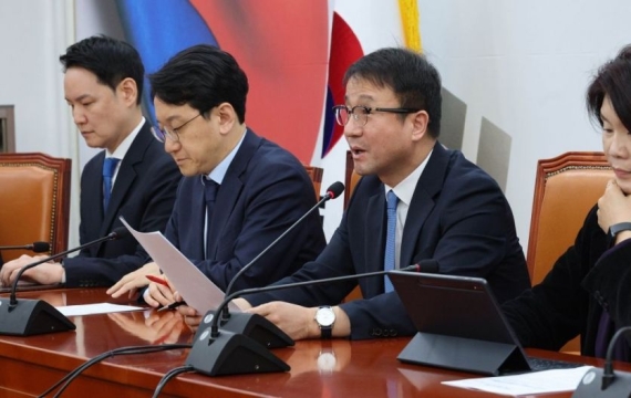 검찰개혁·조작기소 국정조사 본회의 올라…3박4일 필리버스터 정국 돌입