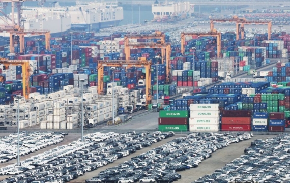 IMF 충격 전망…"한국, 더 밀린다" 1인당 GDP, 대만과 격차 확대