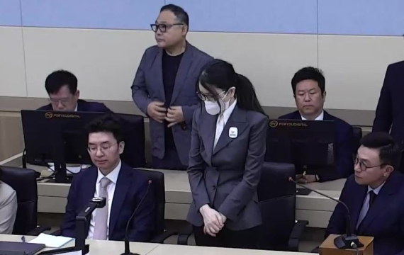 김건희 '매관매직' 항소심서 징역 5년으로 감형…'시계·세한도 복제품' 무죄