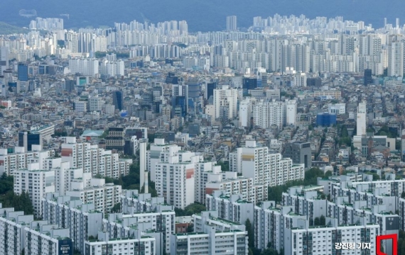 Listings Pile Up in Gangnam, While Gangbuk Has None Left to Sell... As Seoul Transactions Dwindle, Buying Sentiment Diverges [Real Estate A to Z]