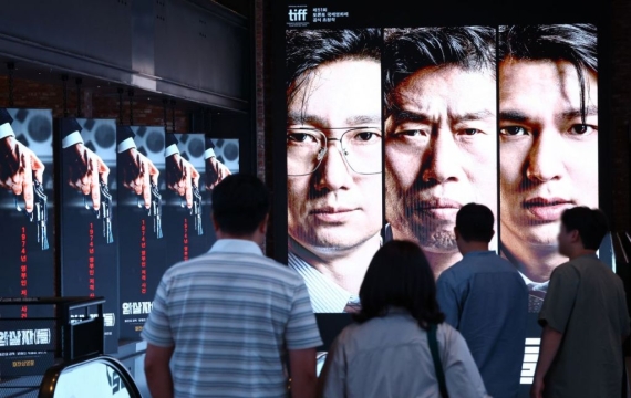 드라마 역사 논쟁에 정치권 개입…배우 집 앞 시위까지