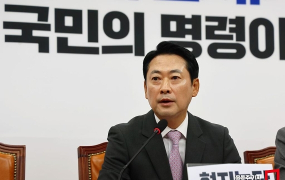 장동혁, 李대통령 골프·SNS 행보 비판…"쓴소리할 사람과 소통해야"