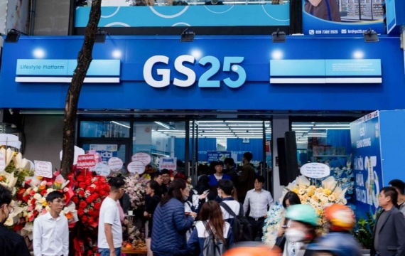 [단독]GS25 "캄보디아 매장 연다"…상품 발주 돌입, 연내 진출