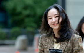 직원에 "민주당 왜 뽑았어" 논란 일 커지자…민희진 "정치 간섭은 오해"