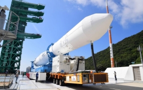 4호기, 발사대로 이송 시작…기립·엄빌리칼 연결 본격화