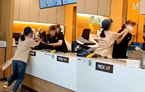 '맘스터치 진상녀' 영상 확산…'콜라 리필' 거절에 직원 때리고 계산기 부숴