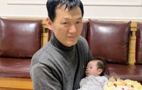 둘째 손주 안아보지도 못하고…3명 살리고 떠난 60대 가장