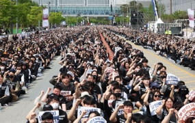 "중국인도 성과급 줘"…삼성전자·SK하이닉스 中공장도 보너스 확대 요구 확산 