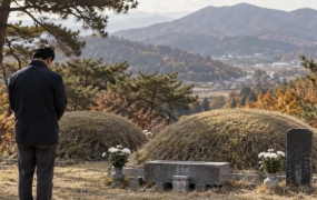 "돈 때문에 힘들다" 부모님 산소서 하소연…얼마 뒤 찾아온 '20억 행운'
