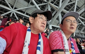 "돈 주니까 방송한다면 기분 좋겠나" 이경규, '군 면제' 축구대표팀에 일침