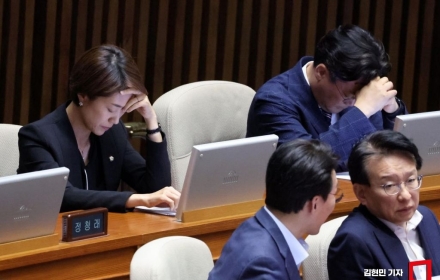 이재명 체포안 가결에…與 "정치혁신 시작" 野"안 믿겨"