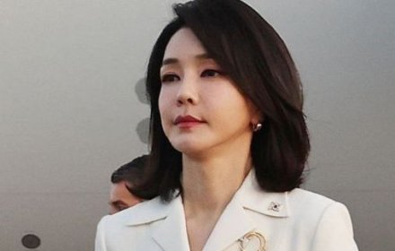檢 '김건희 명품백' 수사 본격화<br>…김여사 소환 여부 주목
