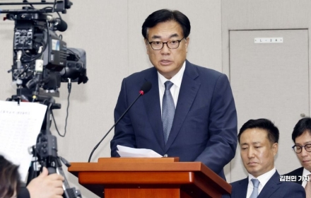 김건희특검, 정진석 '피의자' 적시…윤상현 의원은 공범 혐의