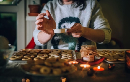 "외식비 오르고 식당 예약 어렵고"…요즘 연말 모임 장소로 뜨는 '이곳'