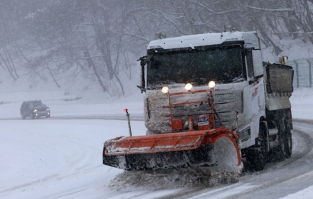 기습 폭설 '하얗게 질린' 서울…출근길도 발동동