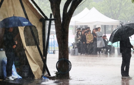 예상치 못한 서울 폭우…청계천 등 주요 하천 25곳 통제