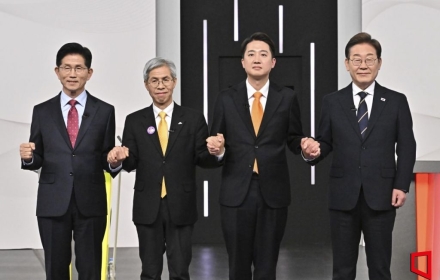 김문수 "불법 대북 송금 몰랐나"…이재명 "檢 억지기소"