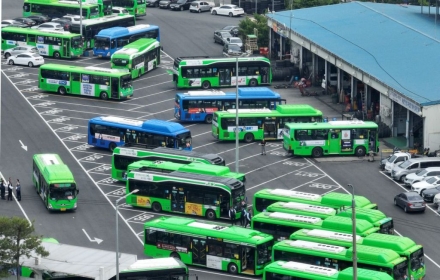 Seoul City Bus Union to Suspend Strike Until CSAT Day... Additional Labor-Management Talks on the 13th