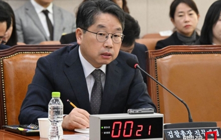 Acting Prosecutor General: "Decision Not to Appeal Daejang-dong Case Was Appropriate...It Was My Call"